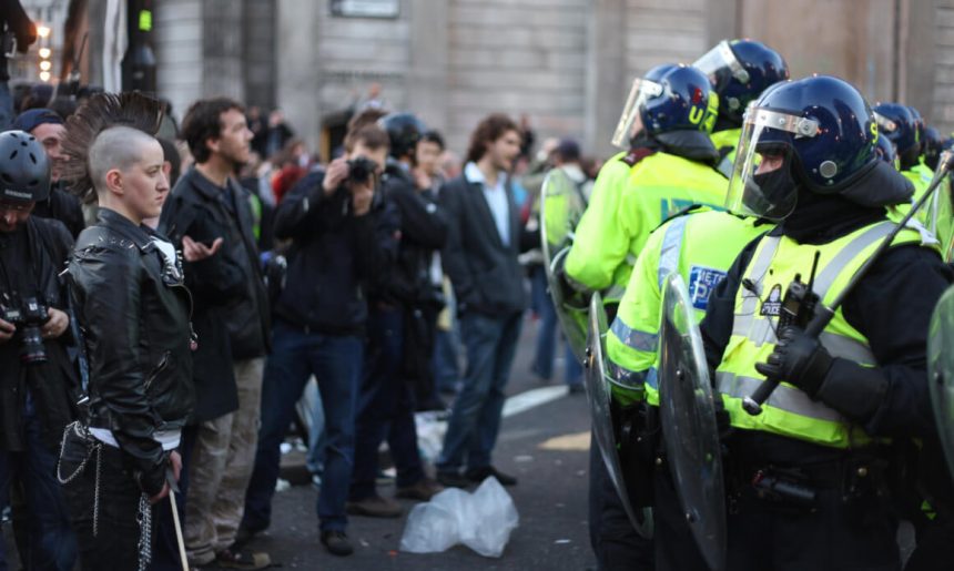 How to Settle a Big Meeting Securely?